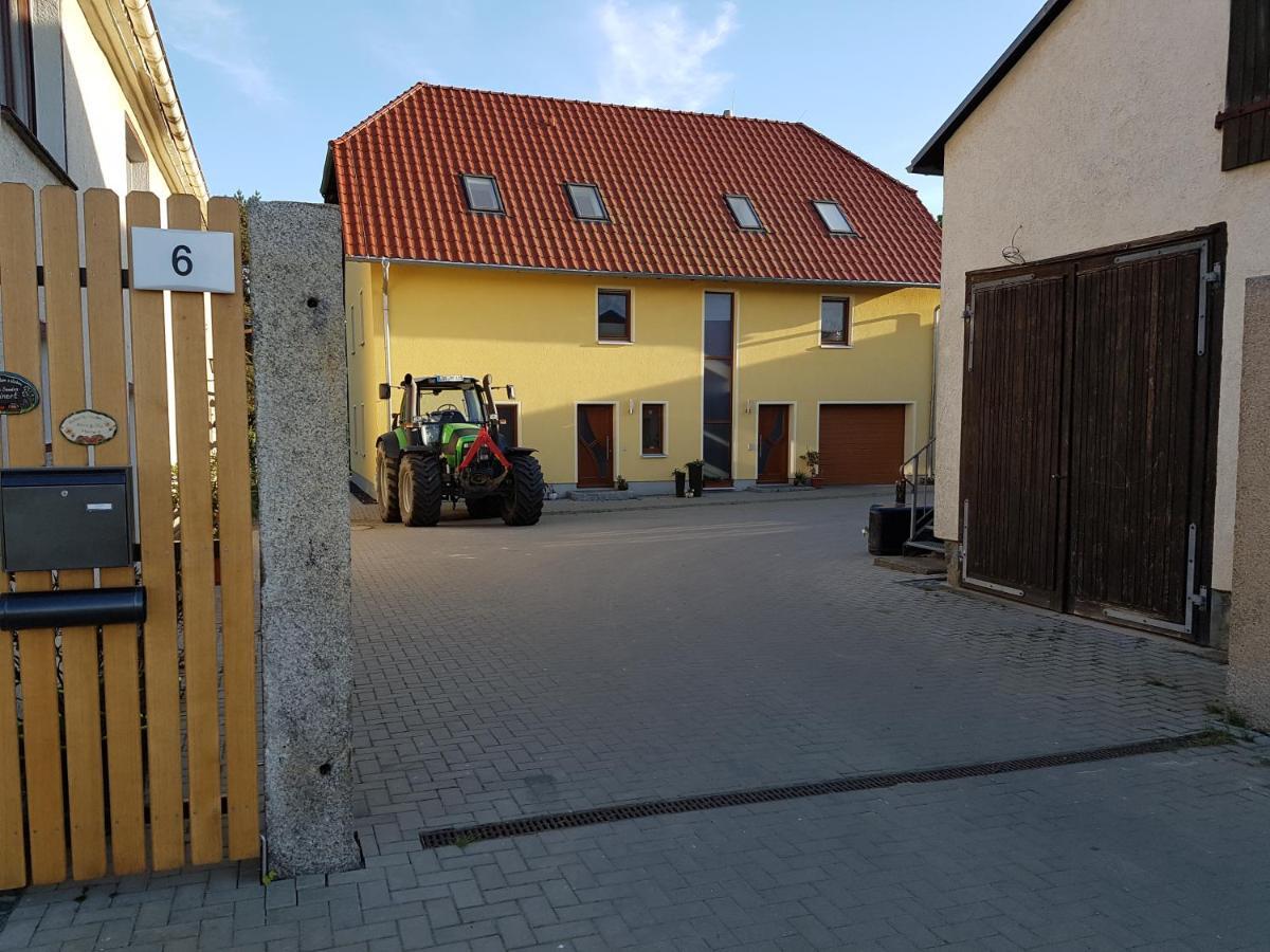 Ferienwohnung Mit Bauernhofflair Лёбау Экстерьер фото